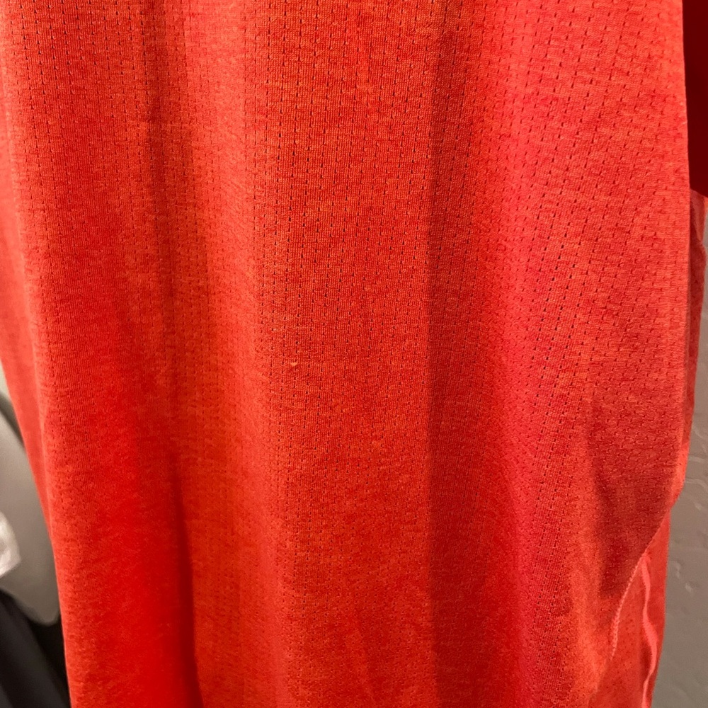 New Balance Athletic Shirt - Picture 4 of 8